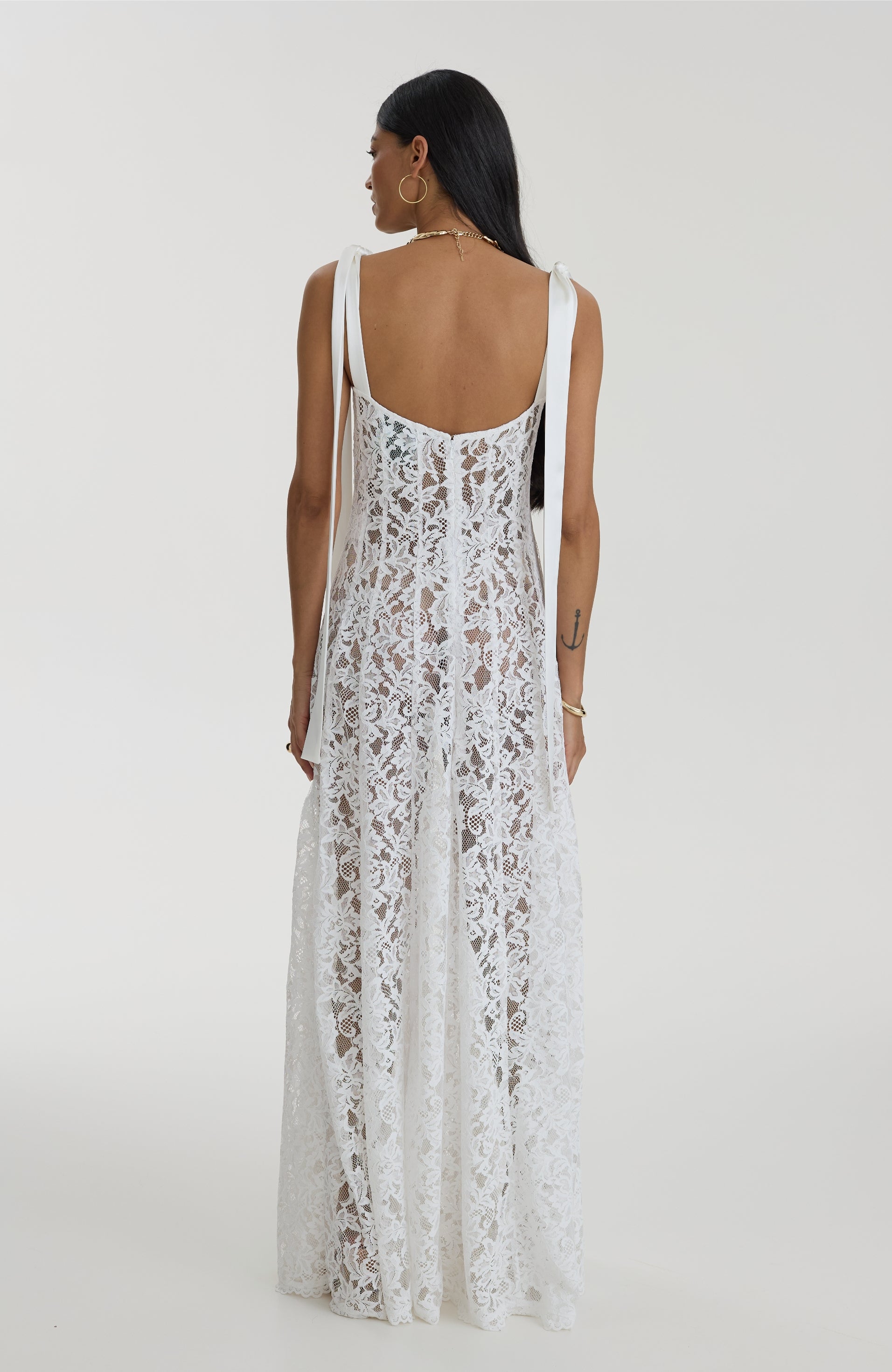 Lace Whisper